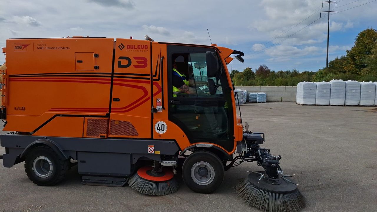 Balayeuse Dulevo D3 Euro 6c à louer Balayeuse à louer