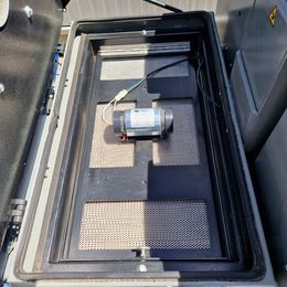 Balayeuse aspirateur autoportée à louer