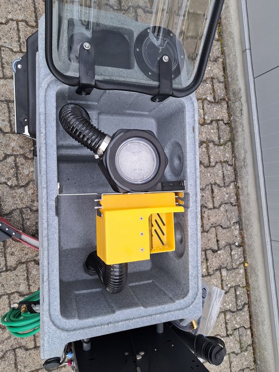 Autolaveuse Tomcat Sport V2 à louer Autolaveuse à louer