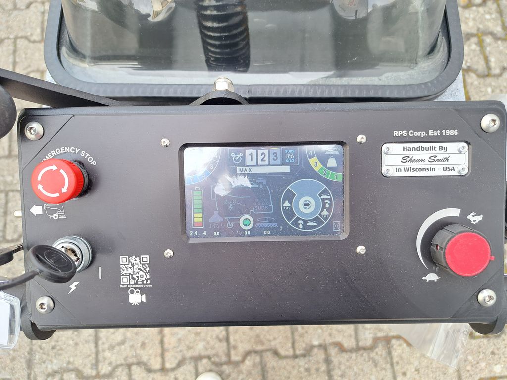 Autolaveuse Tomcat Sport V2 à louer Autolaveuse à louer