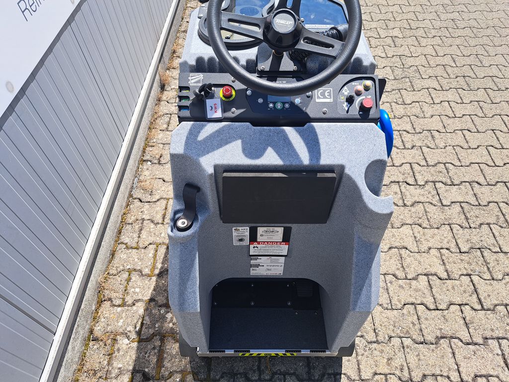 Autolaveuse Tomcat Rival à louer Autolaveuse à louer