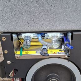 Autolaveuse autoportée à louer