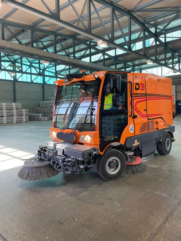 Balayeuse Dulevo D3 Euro 6c à louer Balayeuse à louer