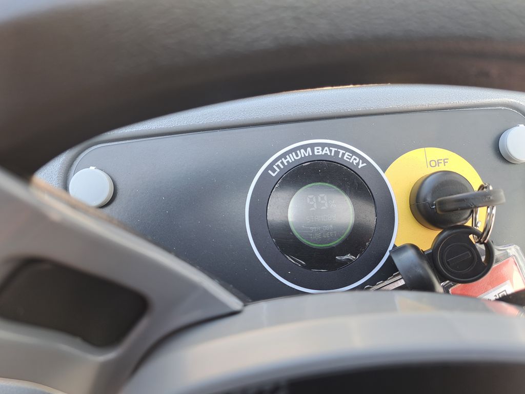Autolaveuse autoportée GHIBLI Ranger R 115 FD 85 BC Lithium à louer Autolaveuse autoportée à louer