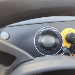 Autolaveuse autoportée GHIBLI Ranger R 115 FD 85 BC Lithium à louer Autolaveuse autoportée à louer