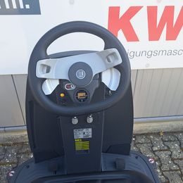 Autolaveuse autoportée à louer