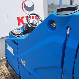 Autolaveuse autoportée à louer