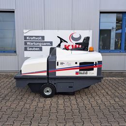 Balayeuse aspirateur autoportée Dulevo 90 BK Strassenzulassung à louer Balayeuse aspirateur autoportée à louer