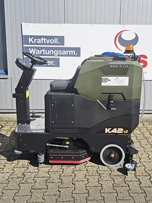 Autolaveuse autoportée Fiorentini Ecostar 55 mieten